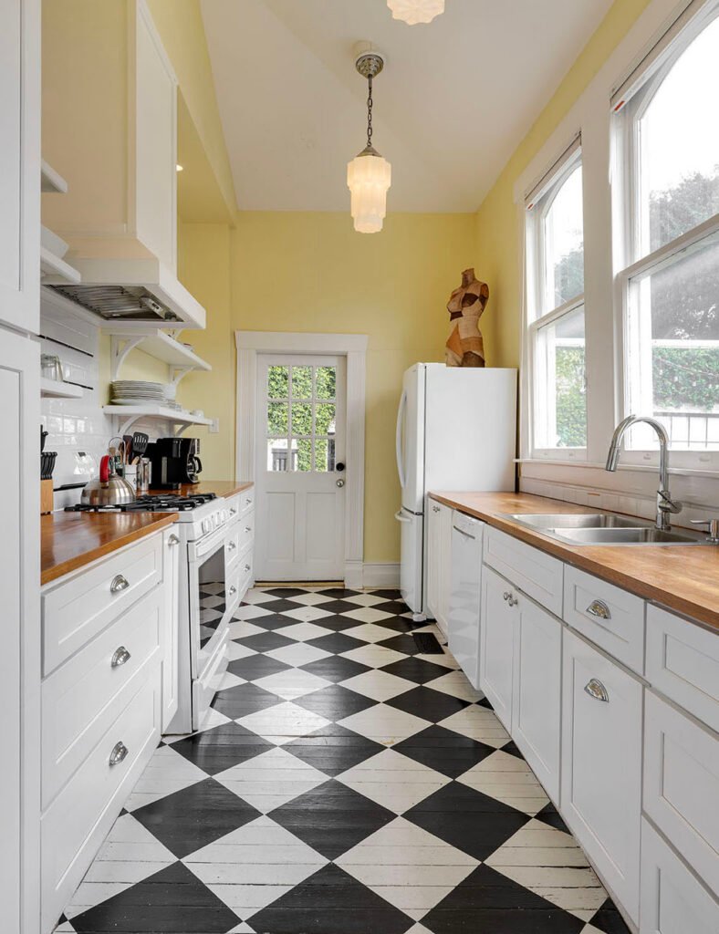 houston bed and breakfast exterior