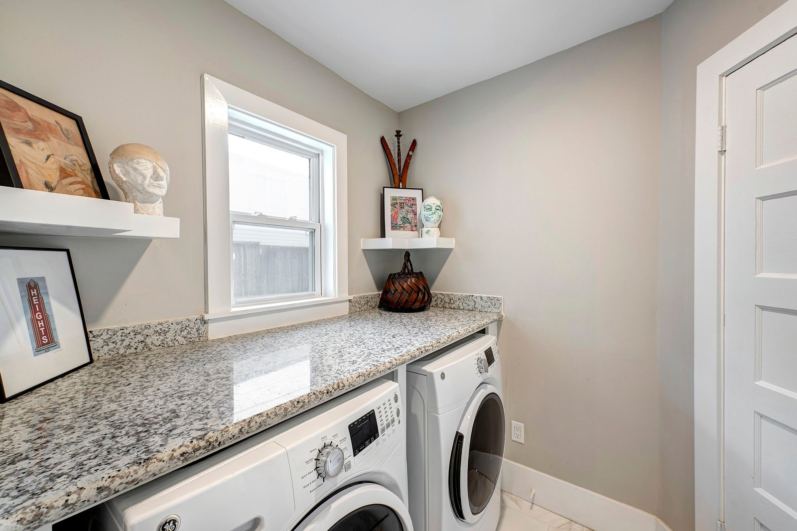 houston heights overnight stay laundry